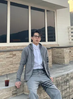 [TJ 공장] 톰브라운 후드 집업 (남성용)