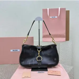 미우미우 MIU MIU 호보백