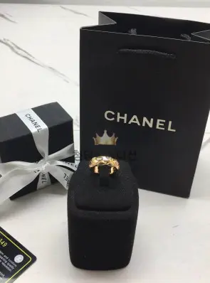 샤넬 chanel 코코 크러쉬 반지 (스몰사이즈) (3COLOR)