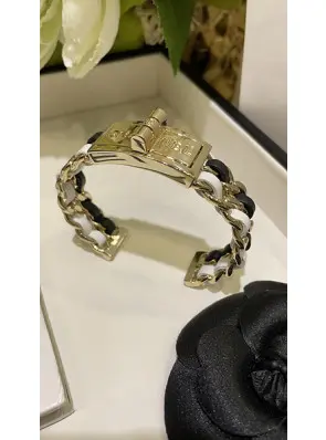샤넬 22K 뱅글