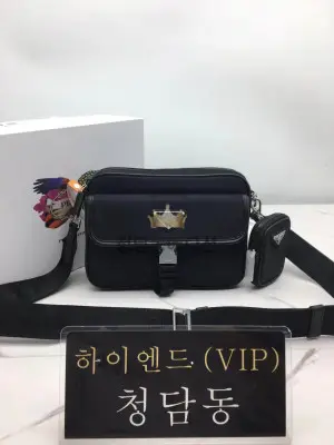 프라다 리나일론 사피아노 가죽 숄더백 2VH133