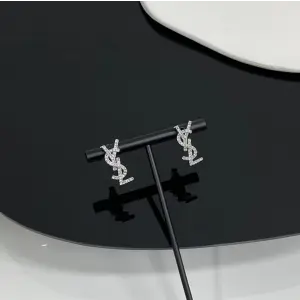 생로랑 ysl 귀걸이