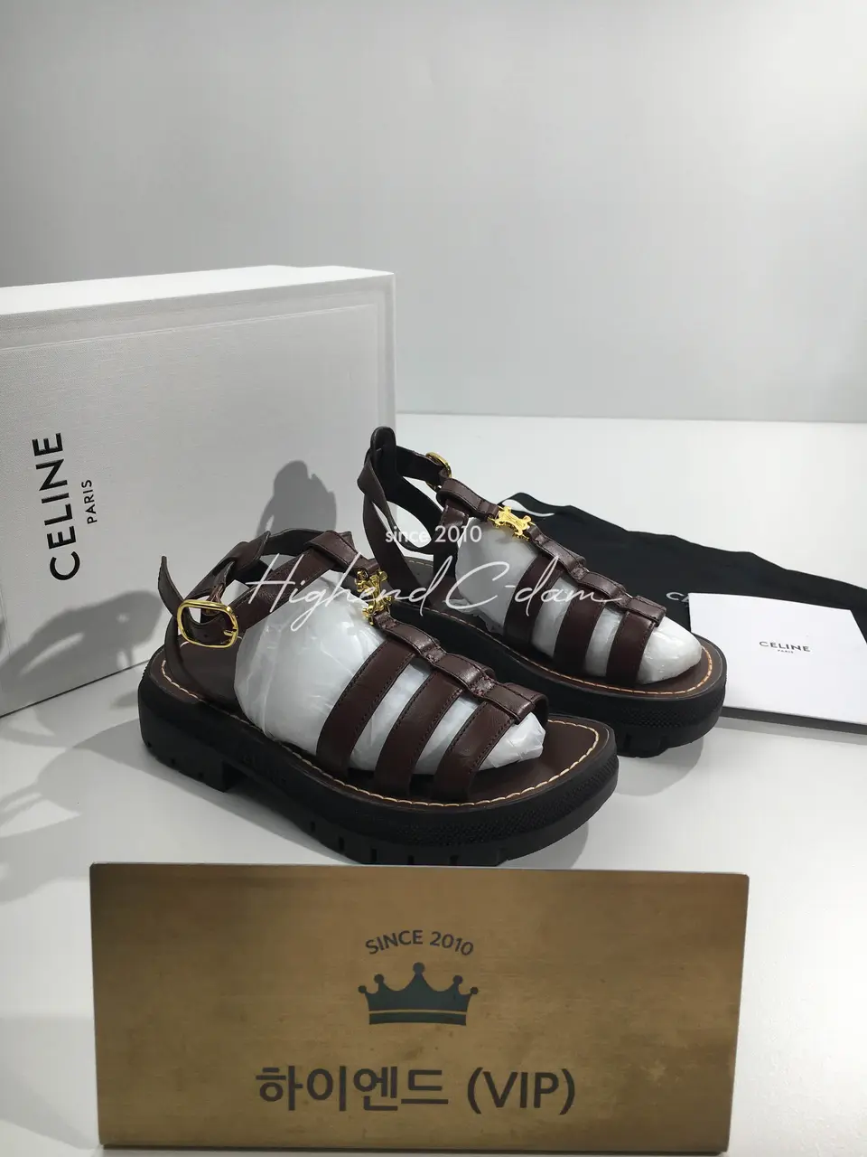 셀린느 23ss celine 클레아 트리오페 글레디에이터 샌들