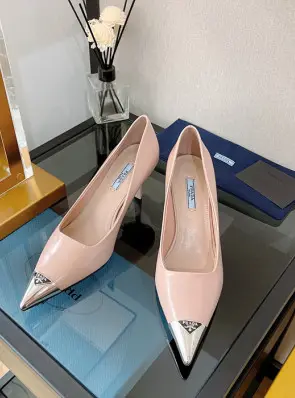 프라다 23SS PRD 하이 힐 (굽 7.5cm)