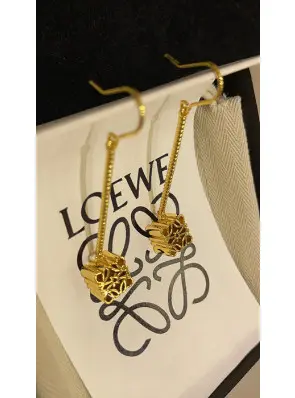 로에베 loewe 귀걸이