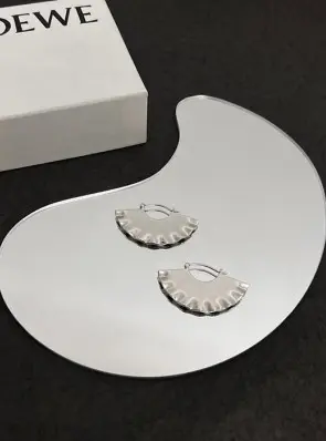 로에베 loewe scallop 귀걸이