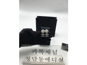 샤넬 chanel cc 다이아 귀걸이