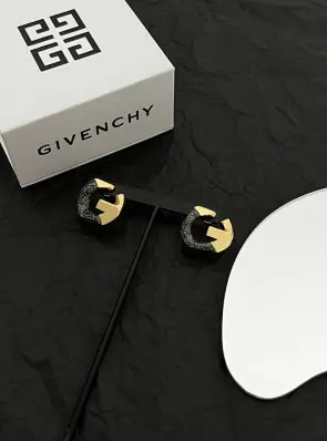 지방시 givenchy 귀걸이