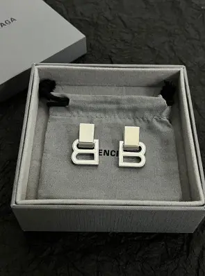 발렌시아가 balenciaga hourgalss 귀걸이