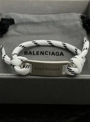 발렌시아가 balenciaga plate 브레이슬릿