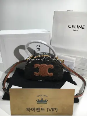 셀린느 CELINE 하프문 케이스 백