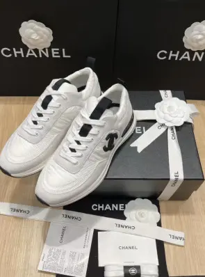 샤넬 크루즈 스니커즈