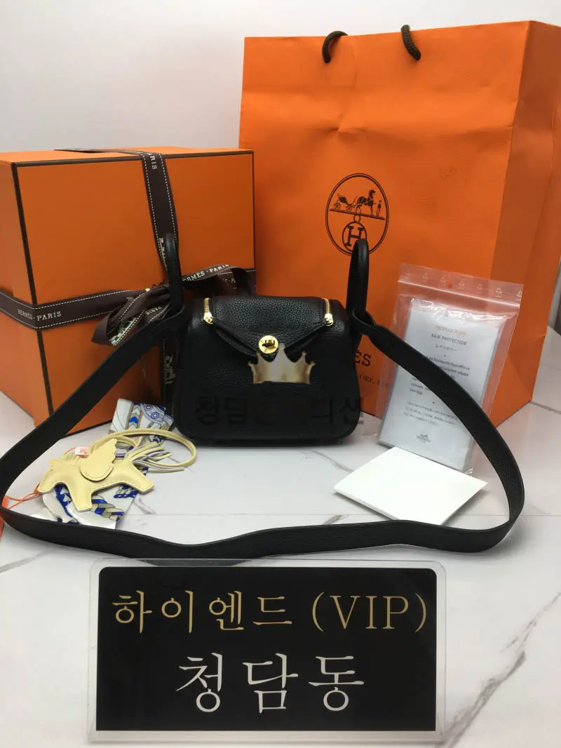 에르메스 미니 린디 올수공 (컬러 누아/금장)