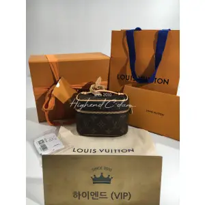 루이비통 니스나노 베니티백 M44936