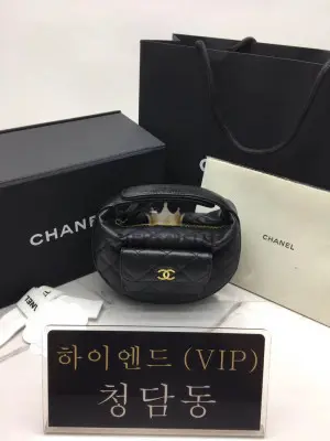 샤넬 23B 블랙 캐비어 퀼티드 미니 탑핸들