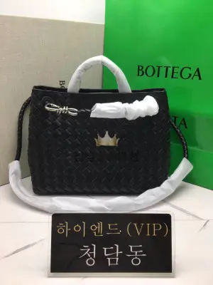 보테가 베네타 안디아모 미디엄 토트백 (컬러 블랙)