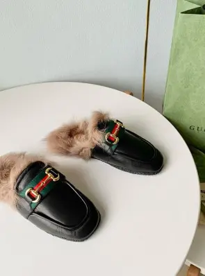 구찌 홀스빗 시어링 블로퍼