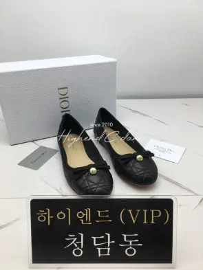 디올 cd 펄 까나쥬 퀄팅 발레리나 플랫 (컬러 블랙, 살구)