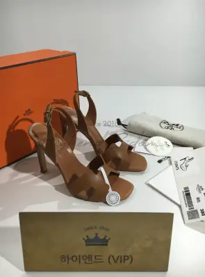 에르메스 23ss 엘라 샌들 (굽 10.5cm)
