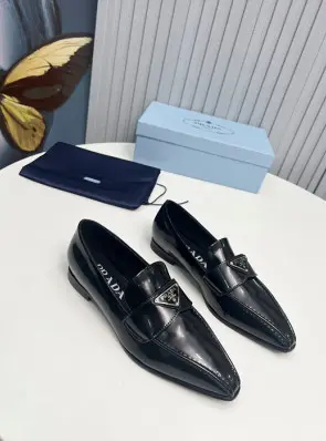 프라다 23ss prd 로퍼