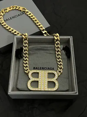 발렌시아가 BB 체인 목걸이