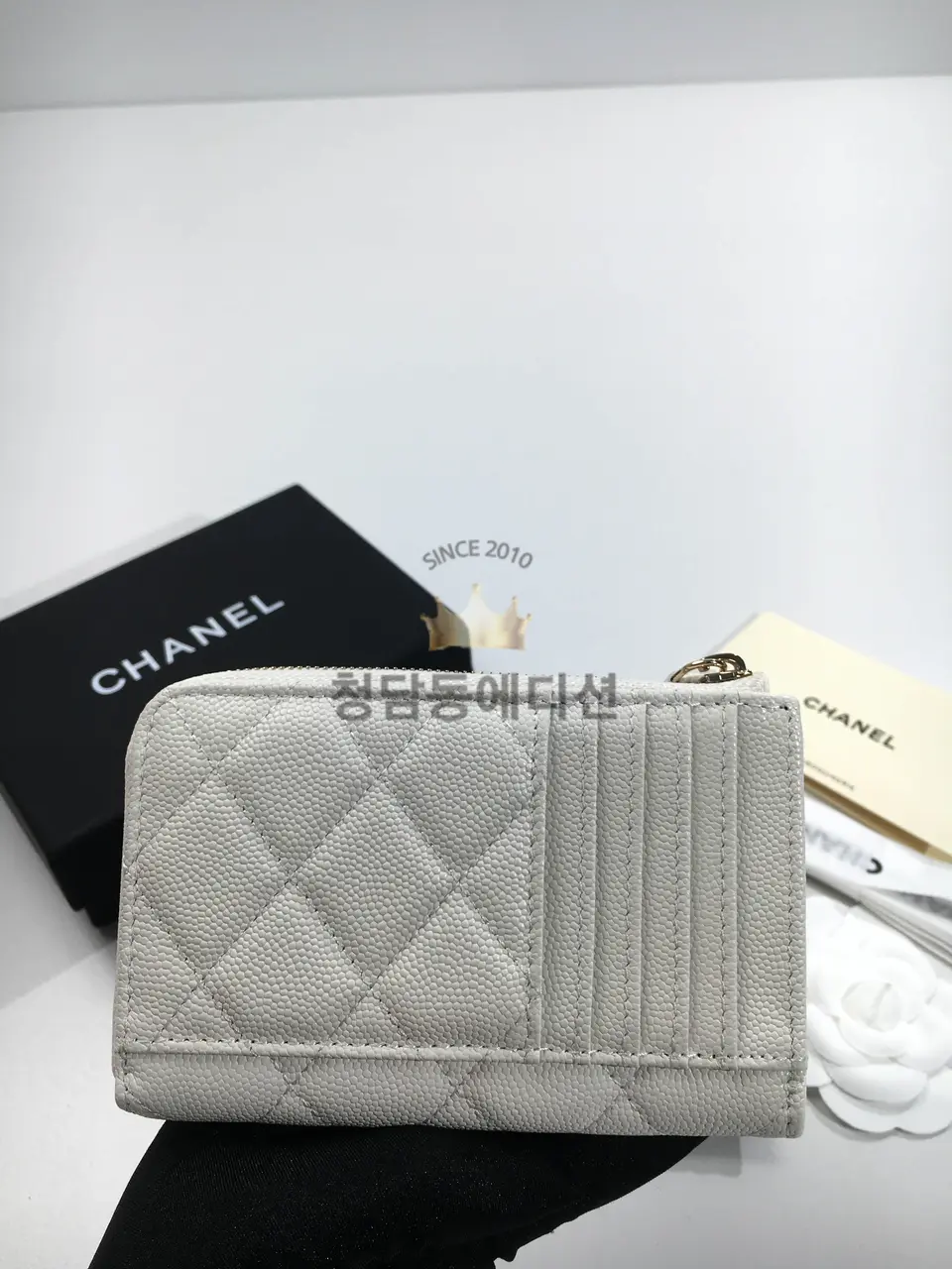샤넬 클래식 지퍼 카드지갑 AP3179 (컬러 화이트)