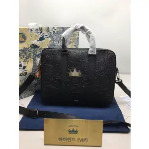 디올 브리프케이스