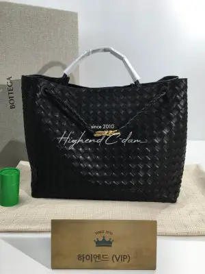 보테가베네타 안디아모 라지 (컬러 블랙)