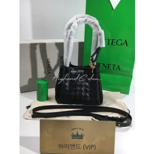 보테가베네타 숄더백 파라슈트 안디아모 스몰 796569 (컬러 블랙)