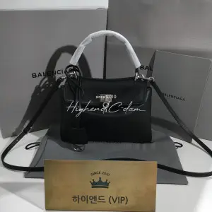 발렌시아가 로데오 미니 핸드백 (버클컬러 은장)