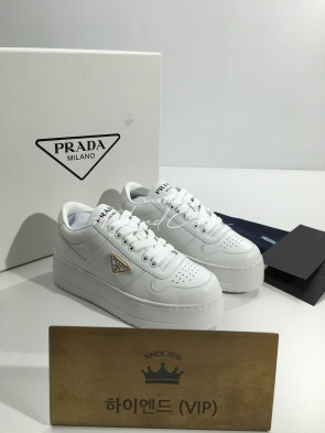 프라다 스니커즈