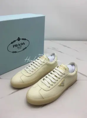 프라다 스니커즈