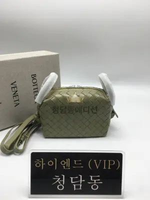 보테가베네타 탑 핸들 루프 백 796615