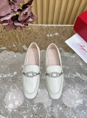 로저비비에 버클로퍼