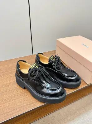 미우미우 로퍼