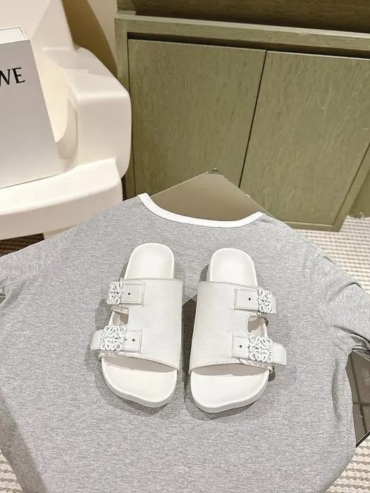 로에베 슬리퍼 (남녀공용)