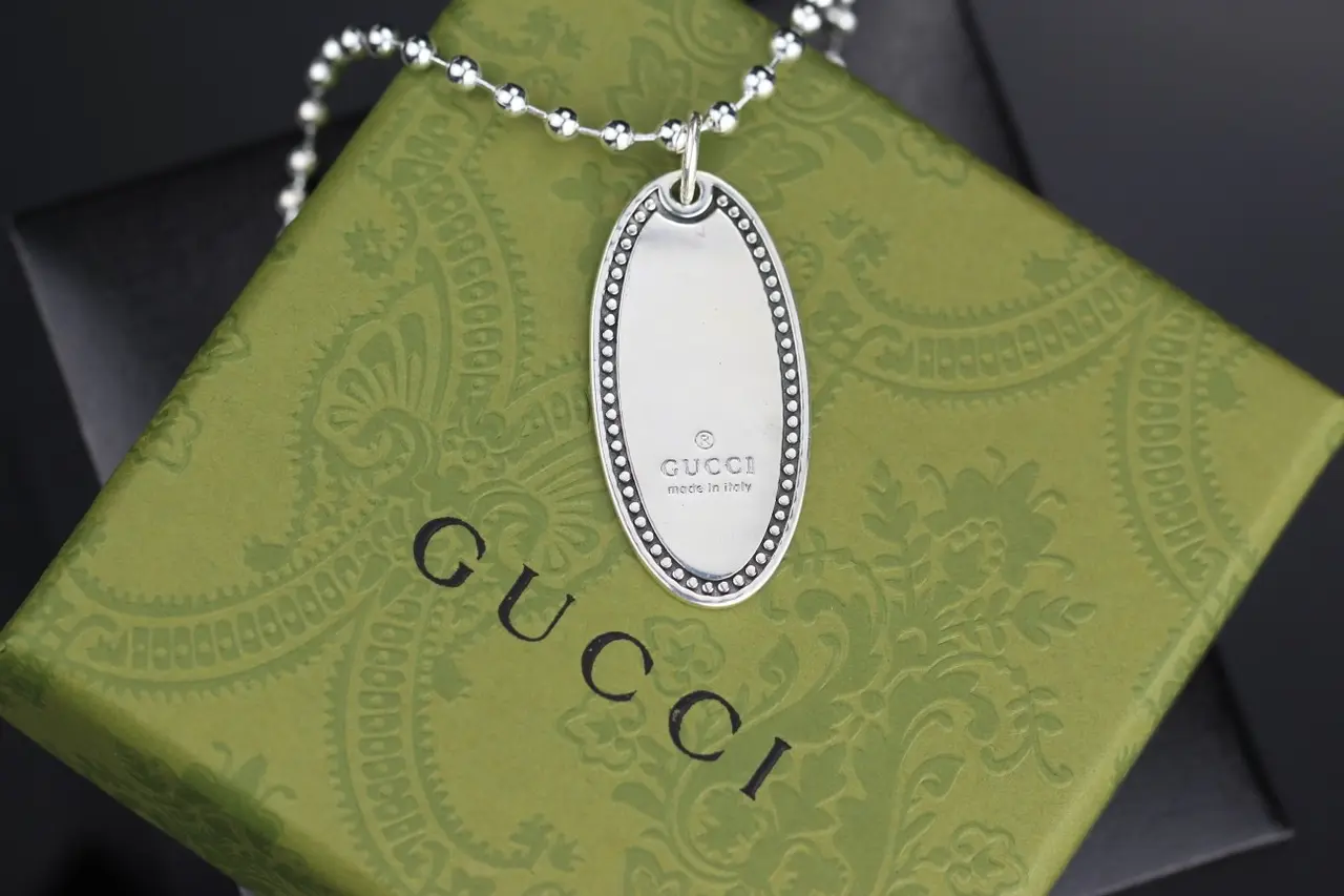 구찌 타원 목걸이