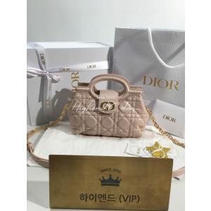 디올 Jolie 탑 핸들 미니 백 (컬러 파우더핑크)