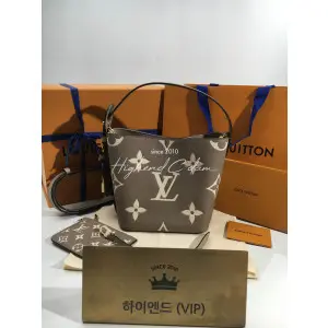 루이비통 올 인 BB M13045 (upgrade ver.)