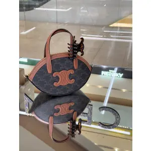 셀린느 오벌백 122262