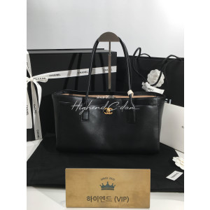 샤넬 서프백 스몰 AS6243