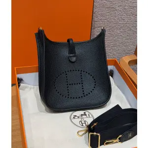 에르메스 에블린 23 올수공 (컬러 누아 금장)