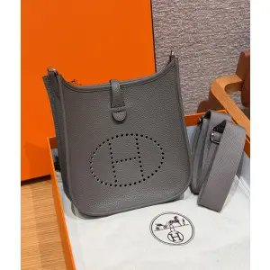 에르메스 에블린 23 올수공 (컬러 에땅)